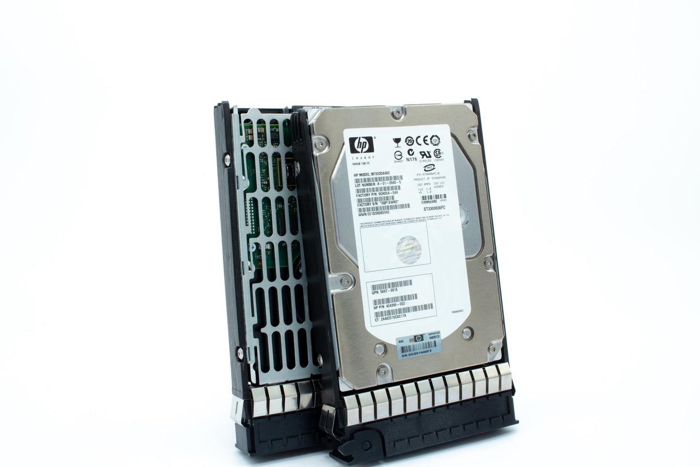300GB Fibre Channel hard drive - 4 Gb/s FC interface, 15,000 RPM, 3.5-inch large form factor (LFF), dual-port(DP)