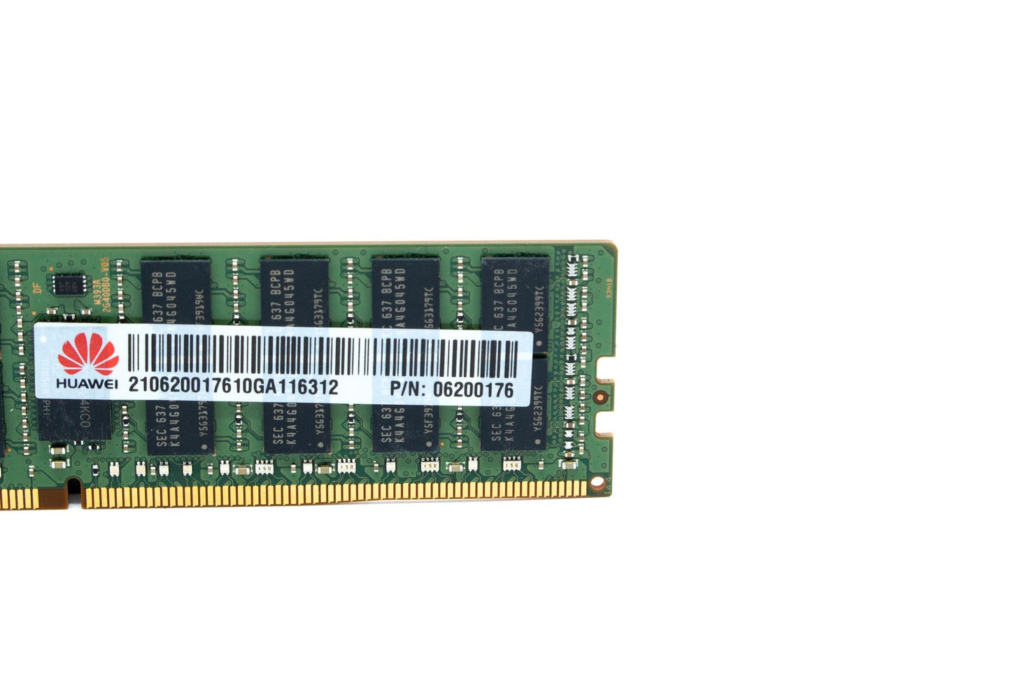 Samsung 16GB M393A2G40DB0 DDR4 SDRAM Memory Module M393A2G40DB0-CPB