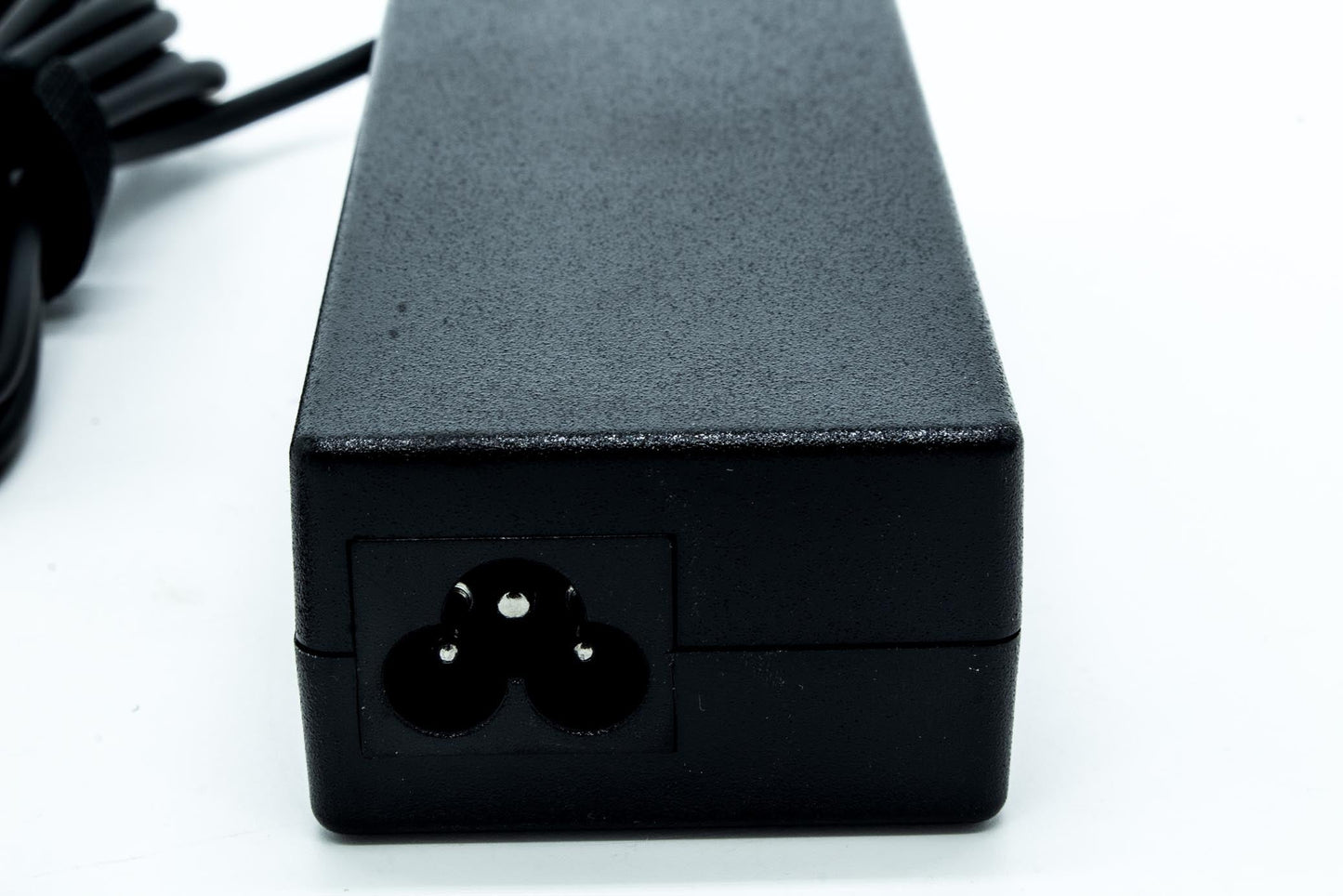 Dell AC Adapter, 90W, 19.5V, 3 Pin, 4.5mm, C6 Power Cord, Lot 6
