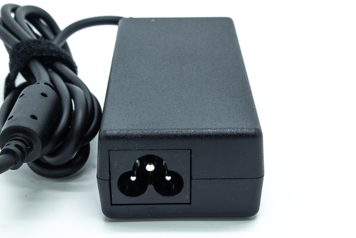Dell AC adapter with 65W power output, 19.5V voltage, 3Pin 4.5mm connector, designed for Dell notebooks