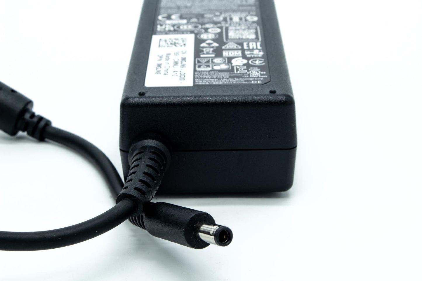Dell AC adapter with 65W power output, 19.5V voltage, 3Pin 4.5mm connector, designed for Dell notebooks