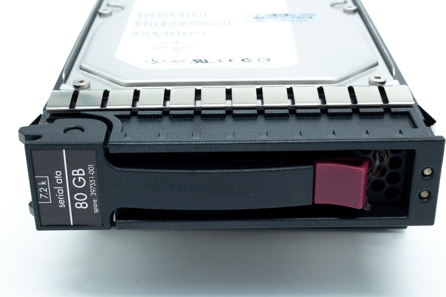 80GB hot-plug SATA hard disk drive - 7,200 RPM, 1.5Gb/sec transfer rate, 3.5-inch large form factor (LFF) - Includes 1-inch high drive tray