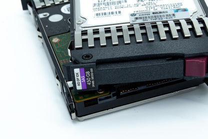 450GB hot-plug dual-port SAS hard disk drive - 6Gb/sec transfer rate, 10,000 RPM, 2.5-inch small form factor (SFF) - For use with Gen7 or earlier models