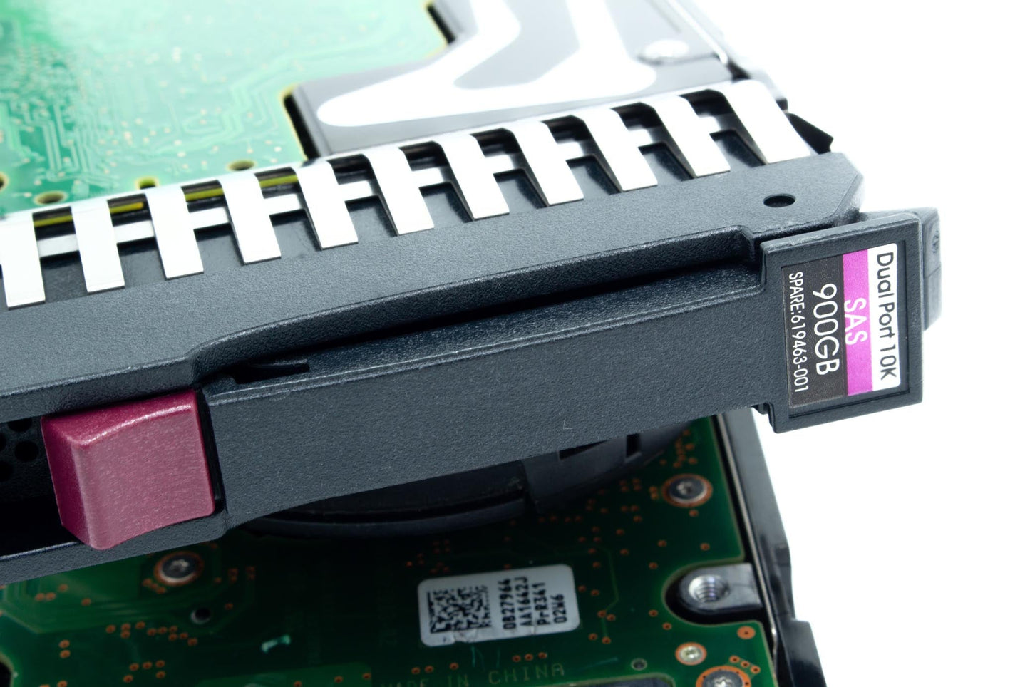 900GB hard disk drive - SAS interface, 15,000 RPM, 2.5-inch small form factor (SFF)