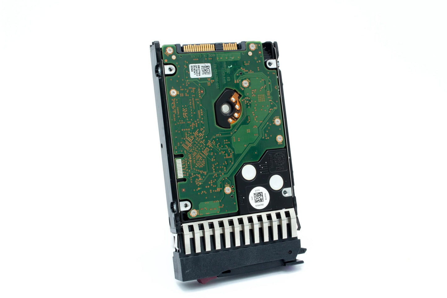 900GB hard disk drive - SAS interface, 15,000 RPM, 2.5-inch small form factor (SFF)