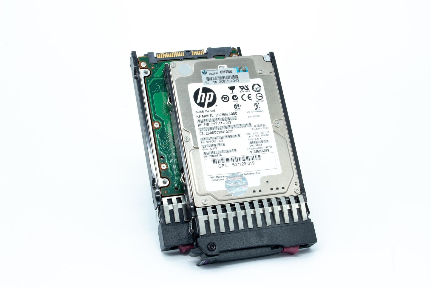 300GB hot-plug dual-port SAS hard disk drive - 6Gb/sec transfer rate, 15,000 RPM, 2.5-inch small form factor (SFF) - For use with Gen7 or earlier models