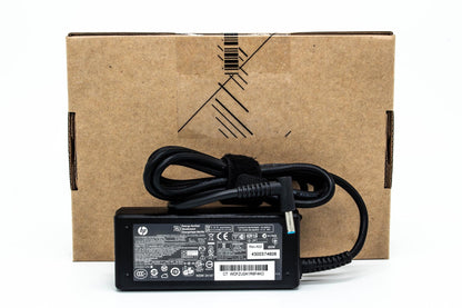 Smart AC power adapter (65 watt) - 4.5mm barrel connector, non-power factor correcting (NPFC) - Requires 3-wire AC power cord with C5 connector (Prohibited to India and China)