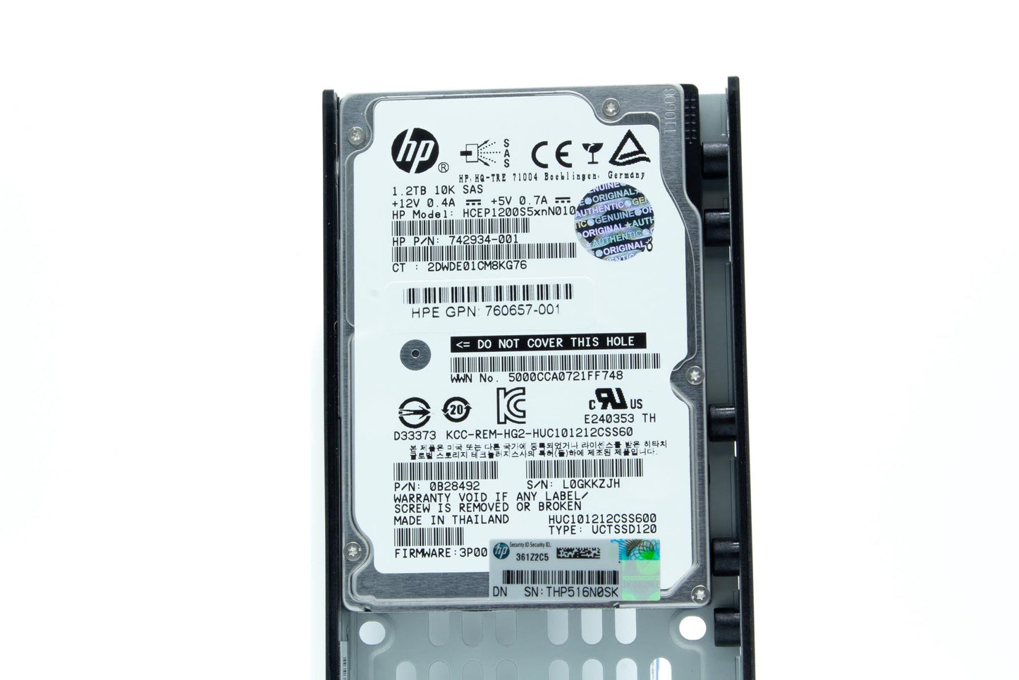 1.2TB SAS hard drive - 10,000 RPM, 2.5-inch large form factor (SFF), 6 Gb/s interface, 3PAR drive model HGST HCEP1200S5xnN010 - For use with 3PAR StoreServ 7000 storage systems