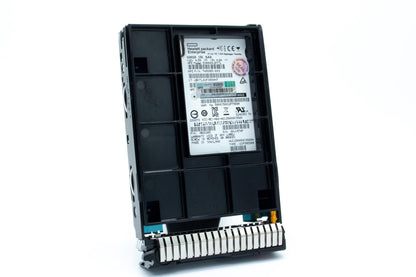 600GB hot-plug SAS hard disk drive - 12Gb/sec transfer rate, 15,000 RPM, 3.5-inch large form factor (LFF), Enterprise, Smart Carrier Converter (SCC) - For use with Gen8/Gen9 or newer