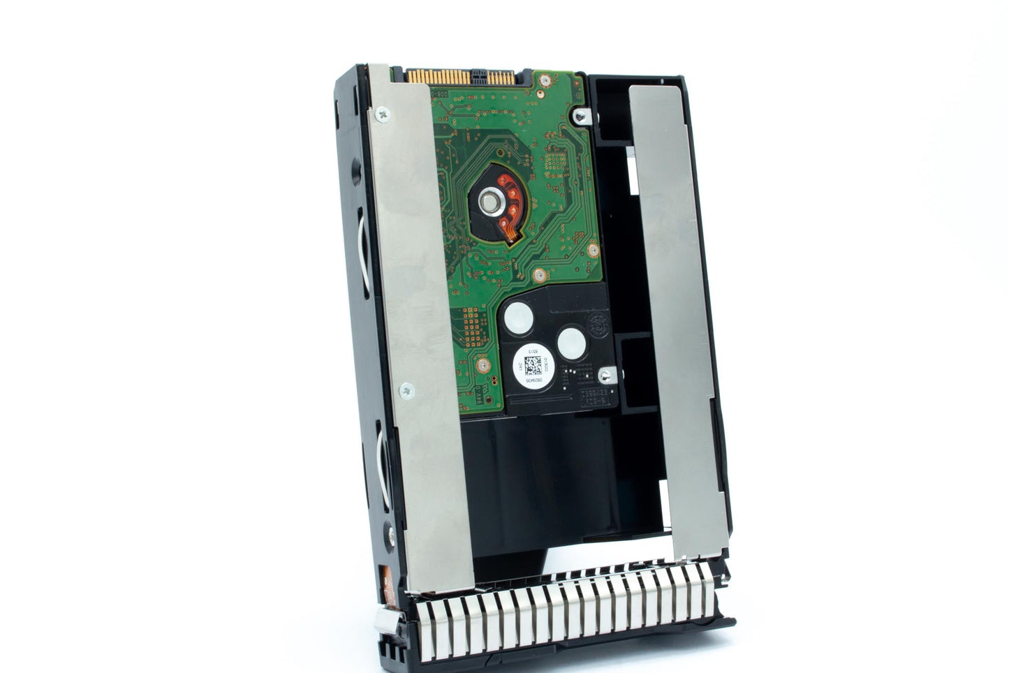 600GB hot-plug SAS hard disk drive - 12Gb/sec transfer rate, 15,000 RPM, 3.5-inch large form factor (LFF), Enterprise, Smart Carrier Converter (SCC) - For use with Gen8/Gen9 or newer