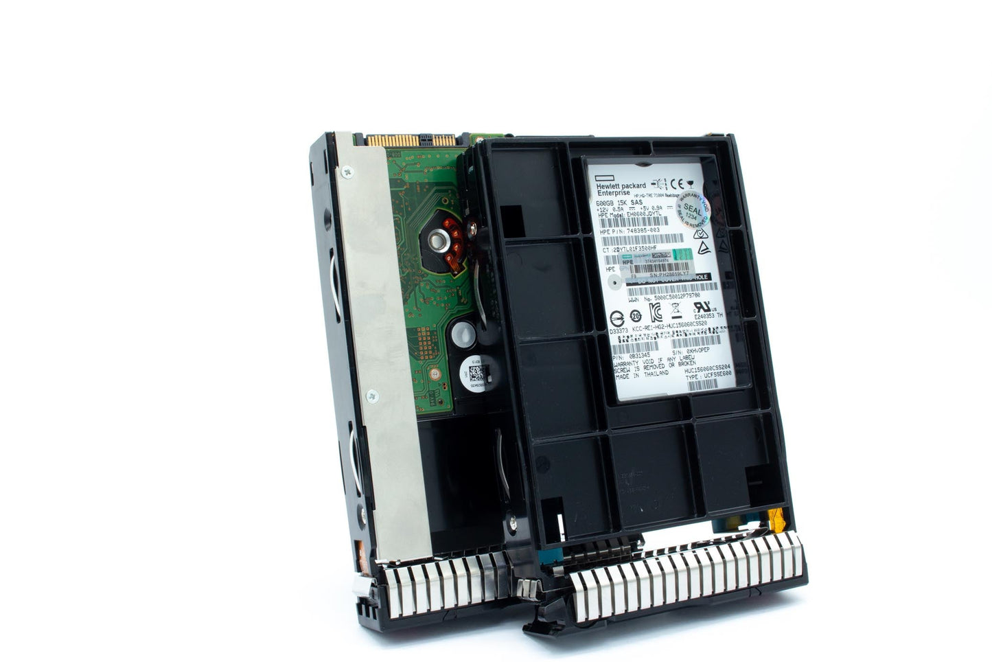 600GB hot-plug SAS hard disk drive - 12Gb/sec transfer rate, 15,000 RPM, 3.5-inch large form factor (LFF), Enterprise, Smart Carrier Converter (SCC) - For use with Gen8/Gen9 or newer