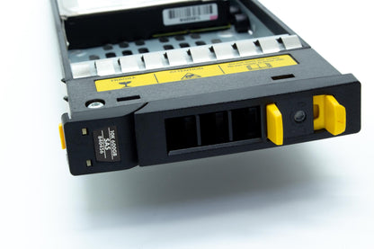 600GB SAS hard drive - 6Gb/s transfer rate, 2.5-inch small form factor (SFF), 3PAR drive model STHB0600S5xeN010- For use with 3PAR 7000 storage systems