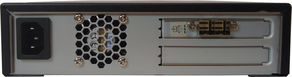 Quantum LTO-9 HH SAS External Desktop Tape Drive Kit (TD-L92BN-AR)